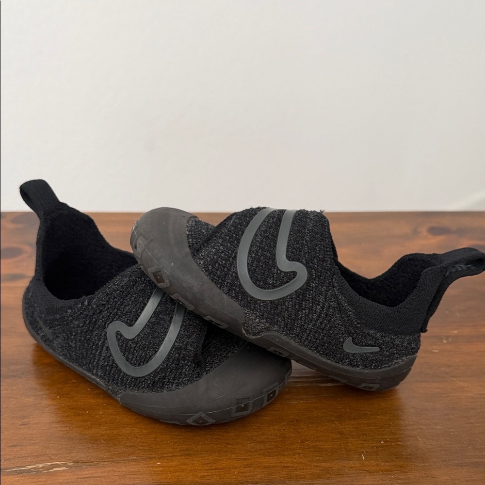 Nike Swoosh 1 (7C)